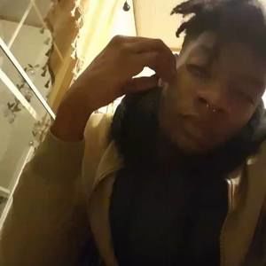 Meet your Posher, Deandre